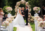 LUSCIOUS PINK SUMMER WEDDING IN ONTARIO