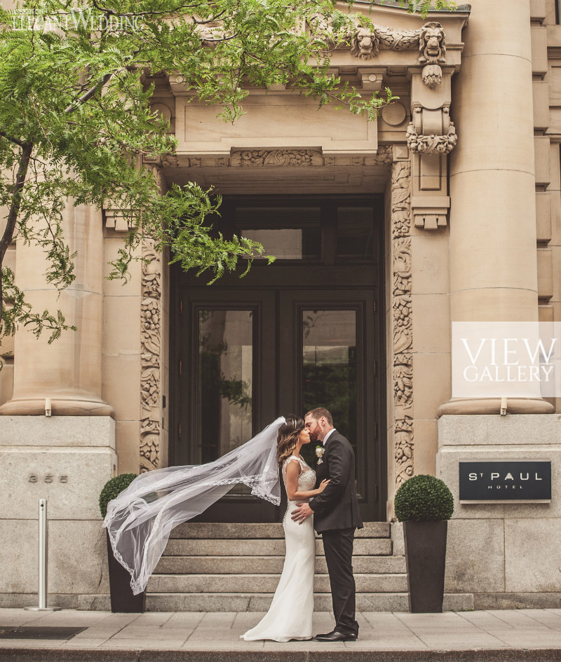 Candid Montreal Wedding Photographer