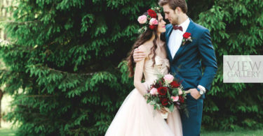 DARK RED BOHO WEDDING OUTDOORS