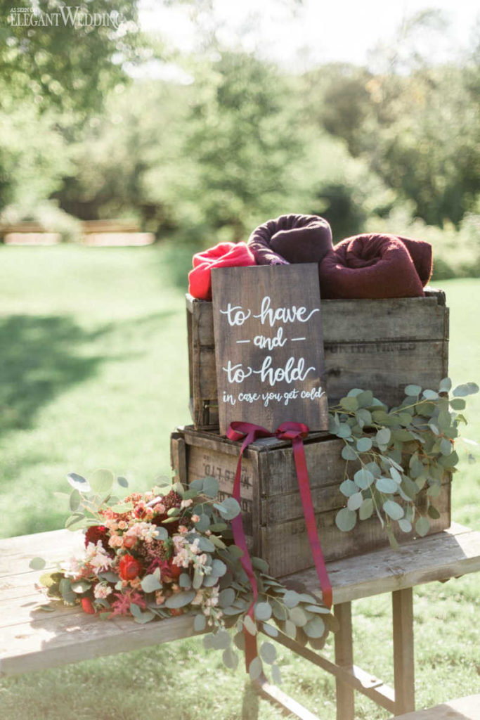 Rustic Wedding Sign Decor