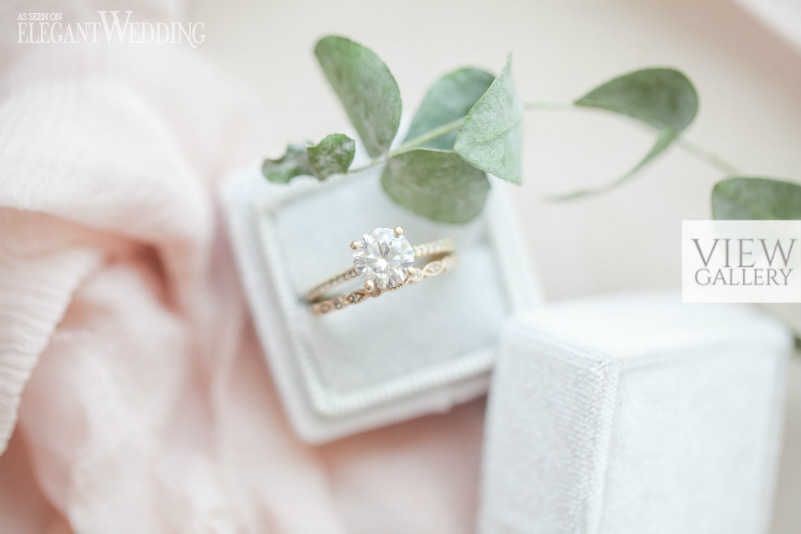 13 Gorgeous Engagement Rings & Velvet Boxes