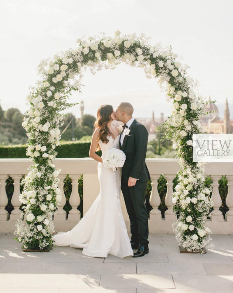 A Classic and Timeless Wedding in Italy