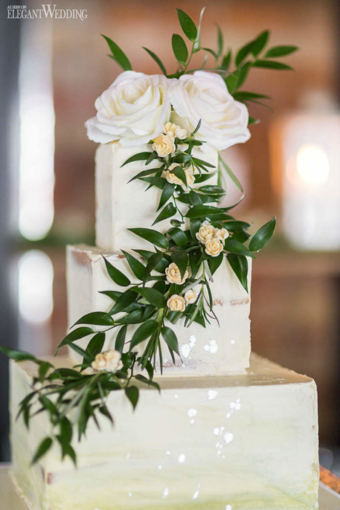 Wedding Cakes with Fresh Flowers