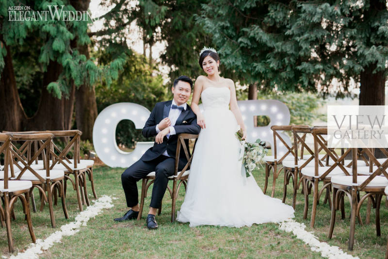 Candee's mint Mint and Gold Wedding