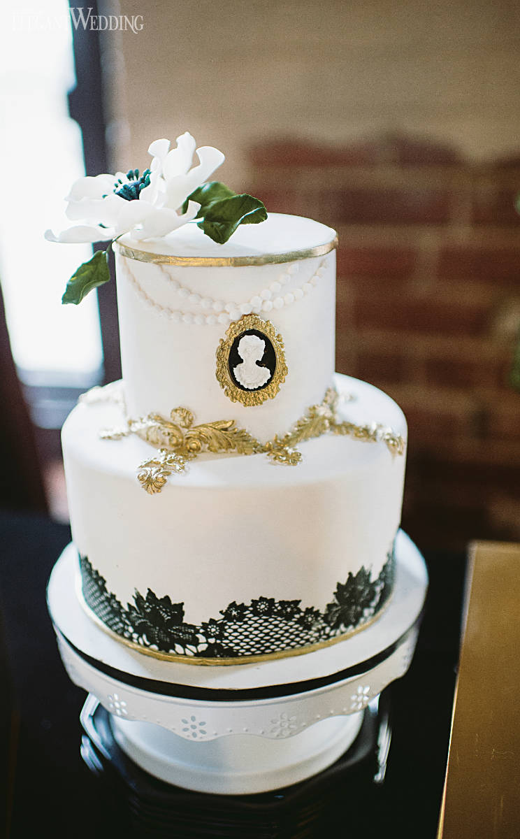 Silhouette Wedding Cake Ideas