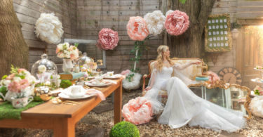 Alice in Wonderland Wedding Inspiration