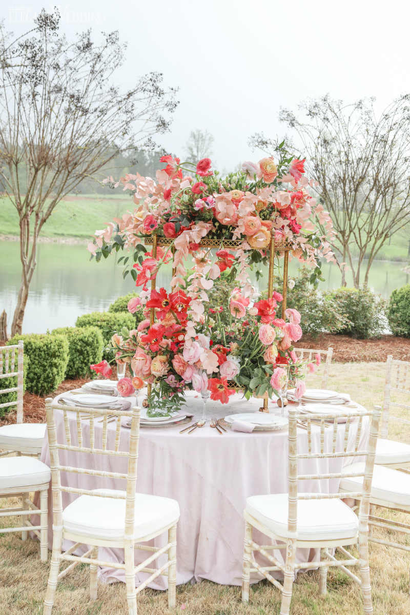 Red and Pink Wedding Centrepieces