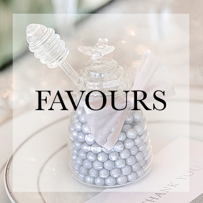 elegant wedding favours