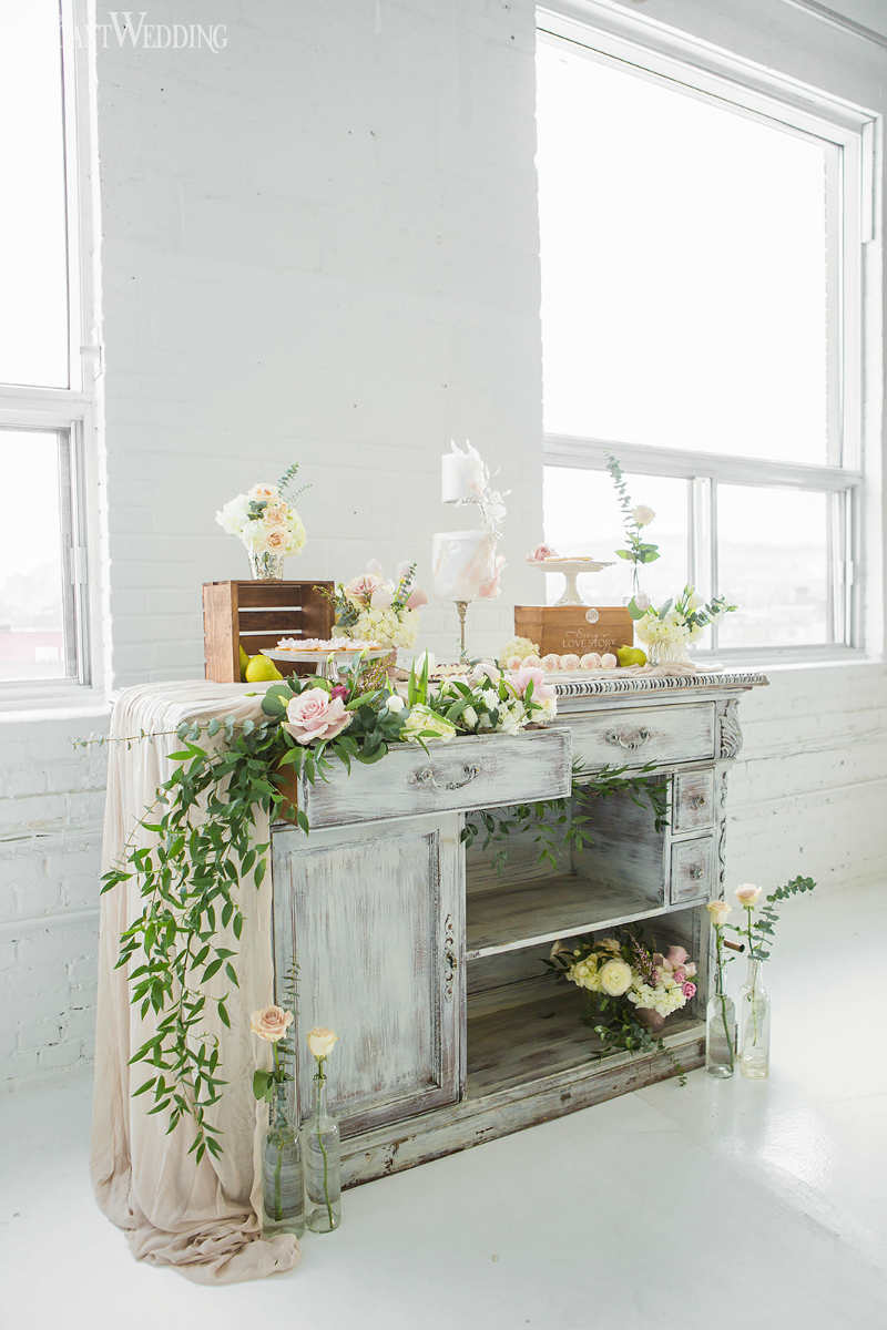 boho sweet table