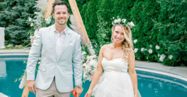 bride and groom in garden wedding