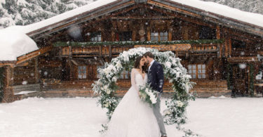 winter wedding arch