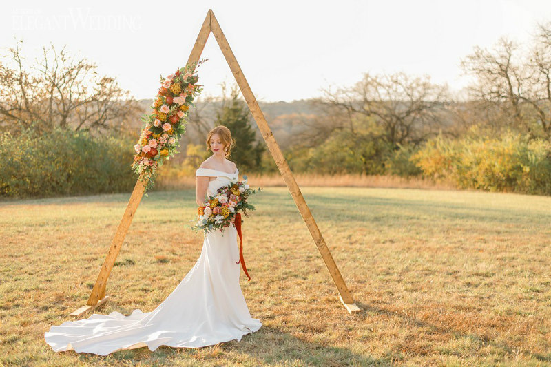 fall wedding ceremony arch