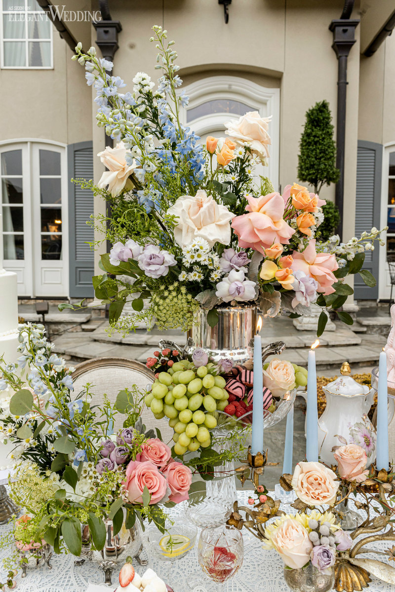 wild flower centerpiece for Bridgerton wedding theme