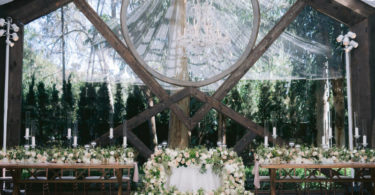 romantic rustic wedding decor