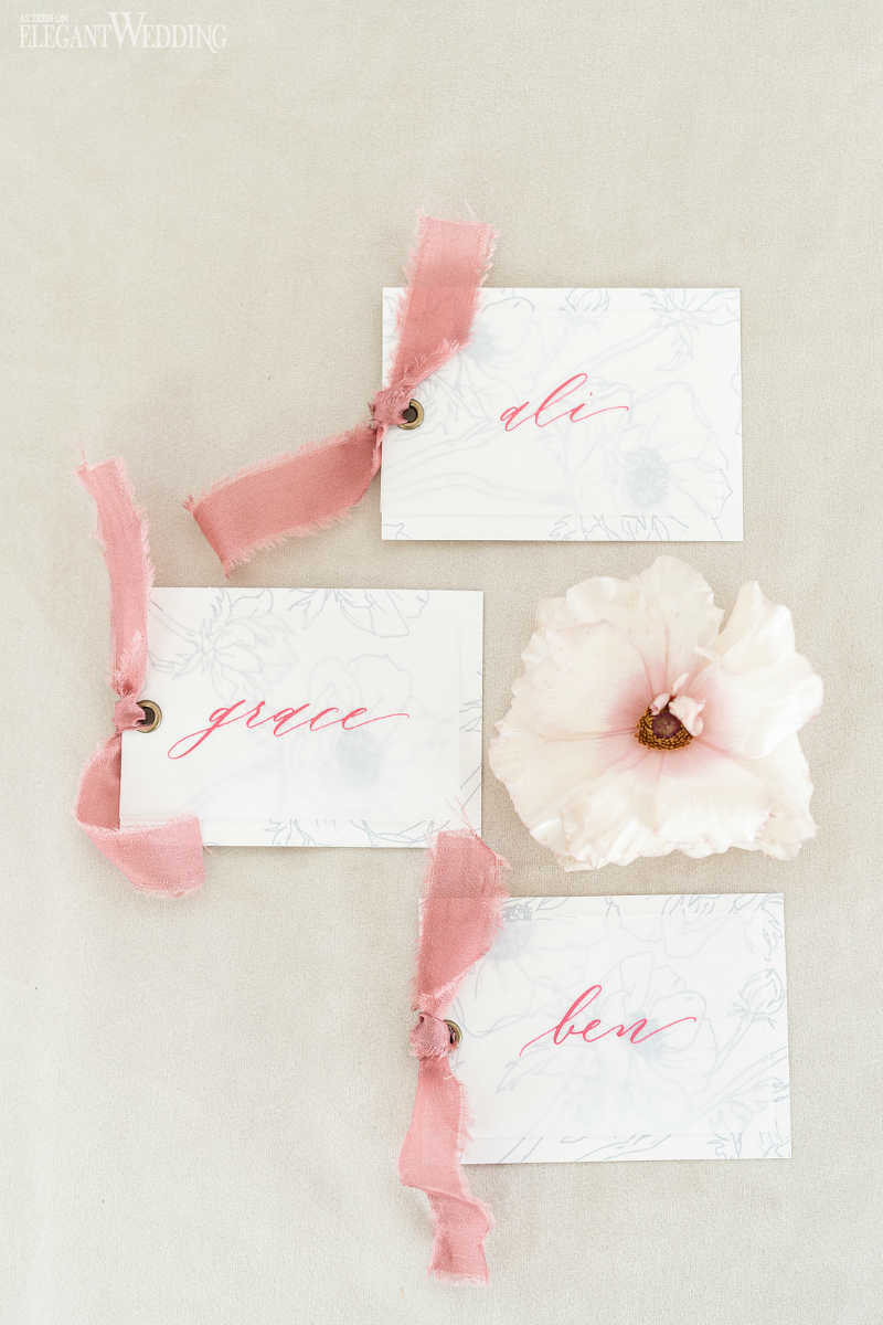 name tags for a wedding