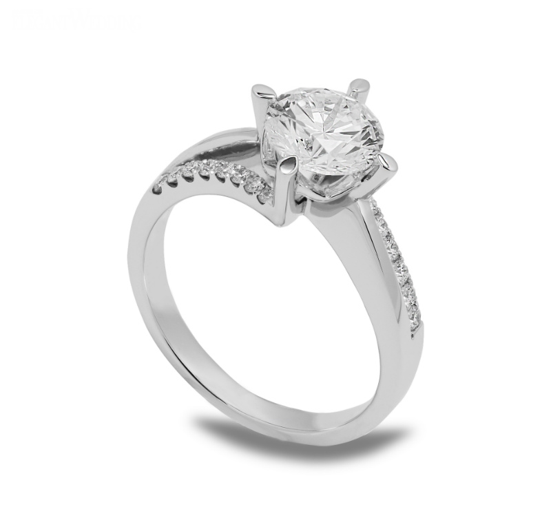 what you need to know about resizing your diamond ring