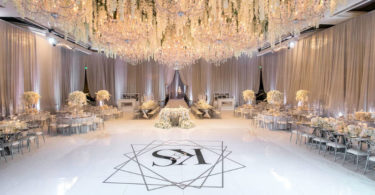 white and gold wedding theme