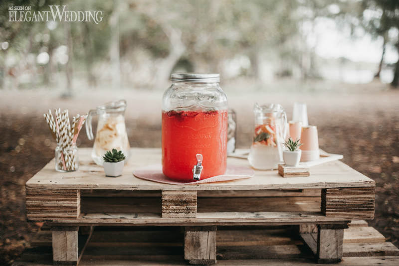 Picture-Perfect Outdoor Wedding Decorations cooling station