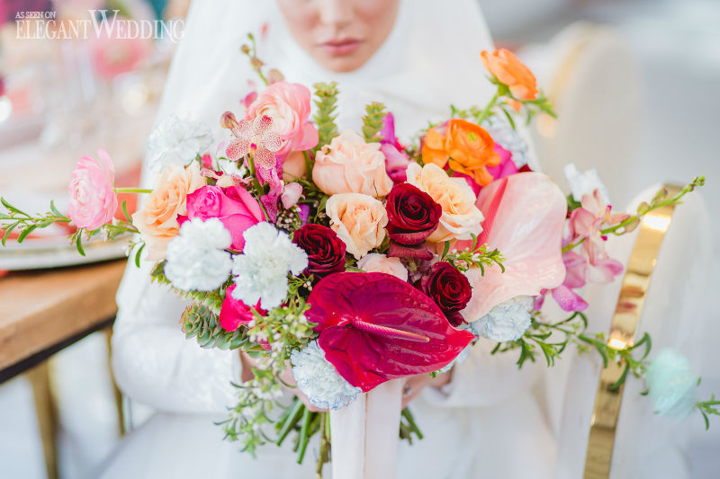 beautiful bold bridal bouquet