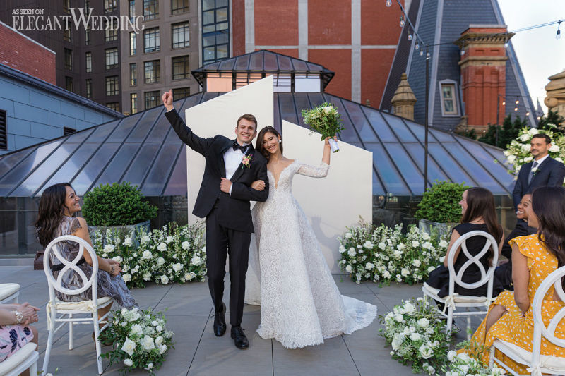 micro wedding on a roof top