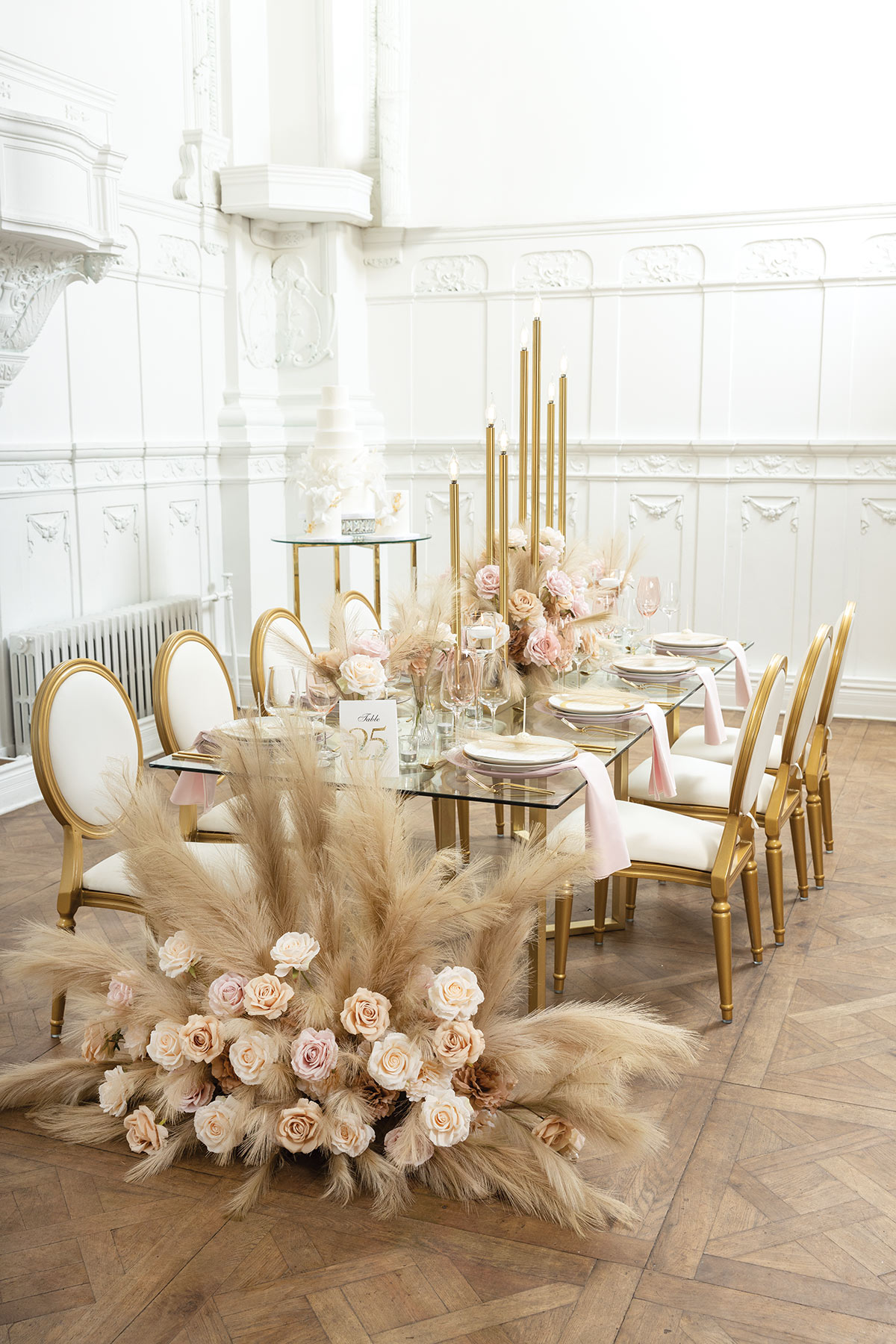 pampas grass with roses for a stunning floral arrangement