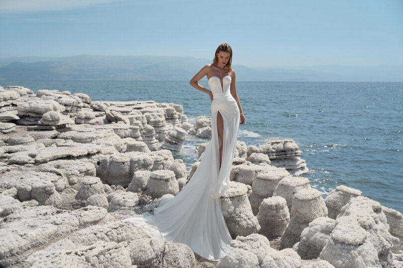 Lee Petra Grebenau Spring 2024 ElegantWedding