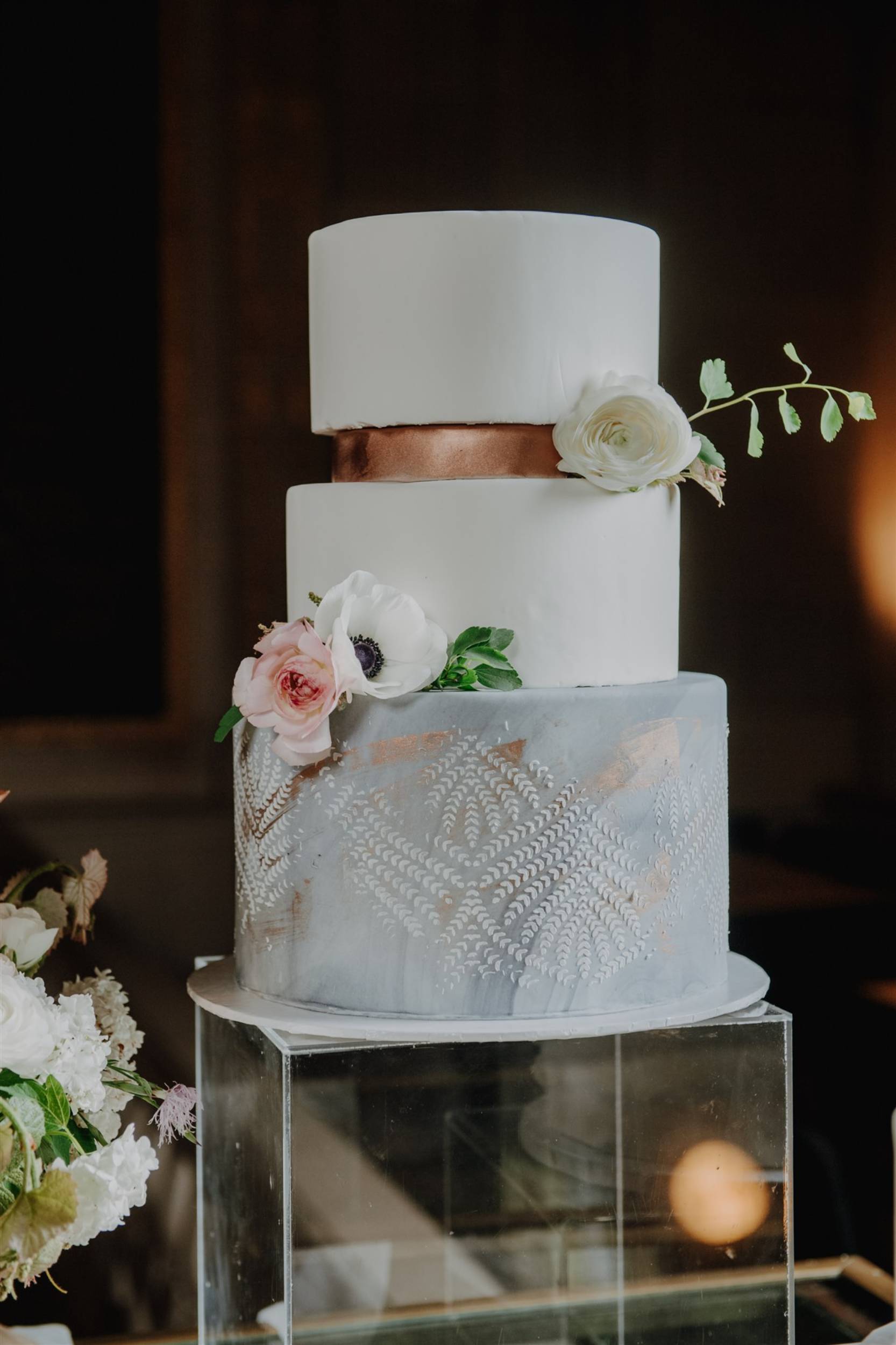 intimate wedding cake