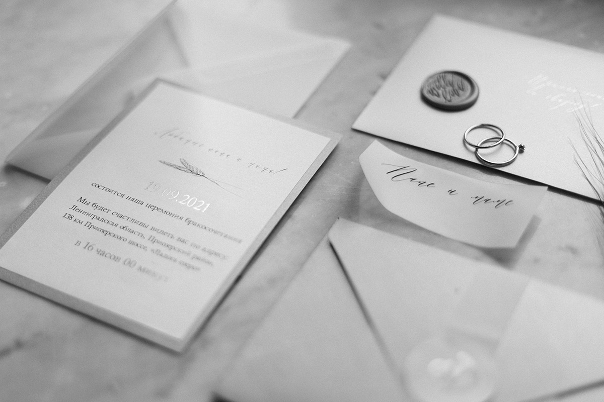 wedding invitations