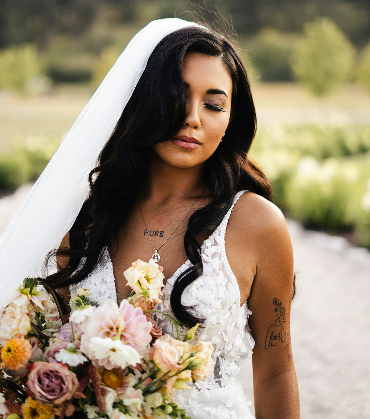 finding a hairstylist for your wedding, bride to be