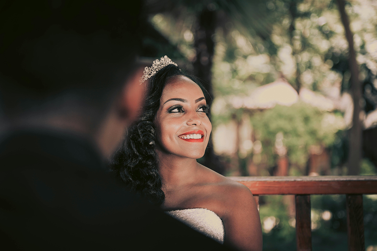 a white smile on your wedding day