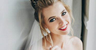 Wedding hairstyles for Ontario brides