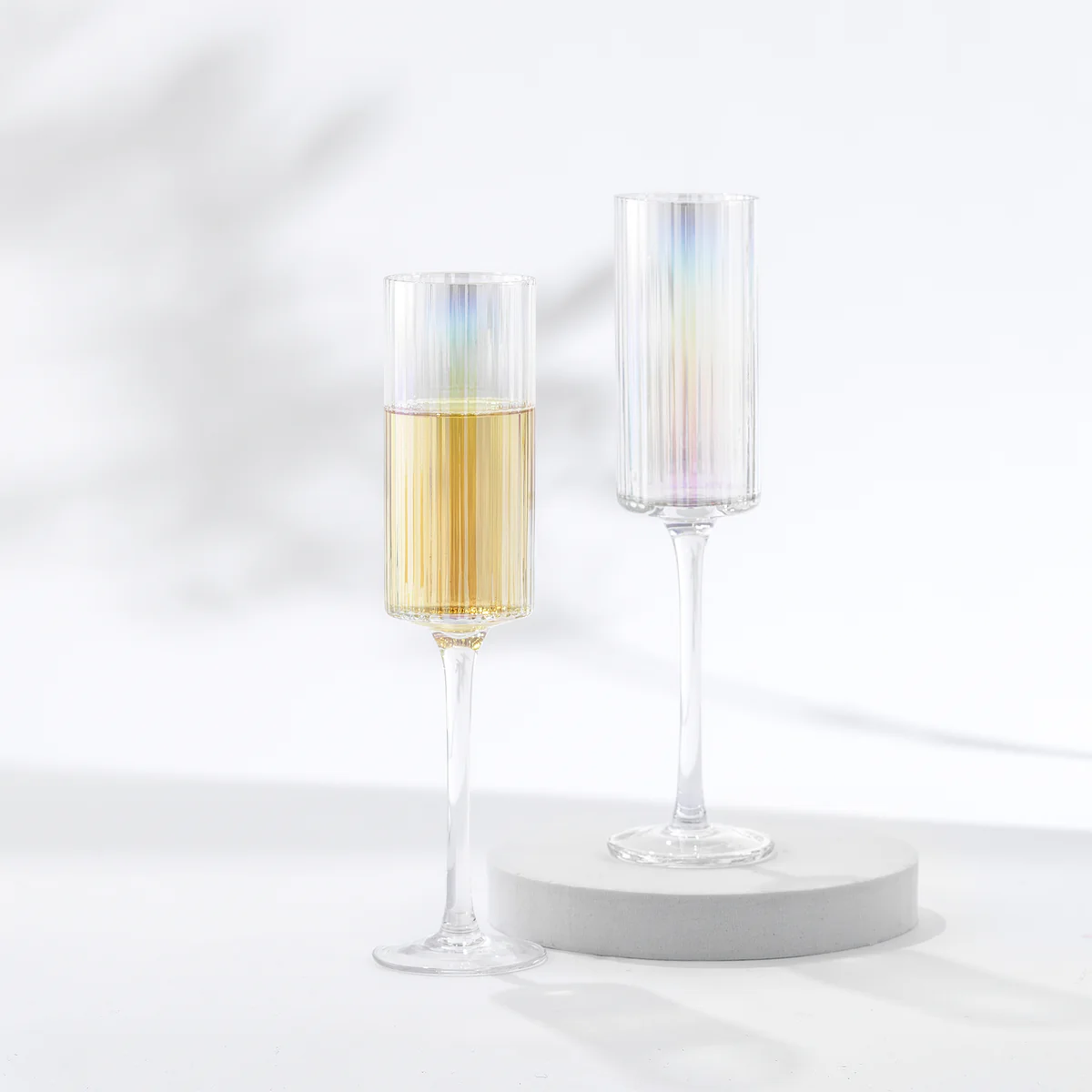 Perfect Champagne Glasses for Your Wedding Toast