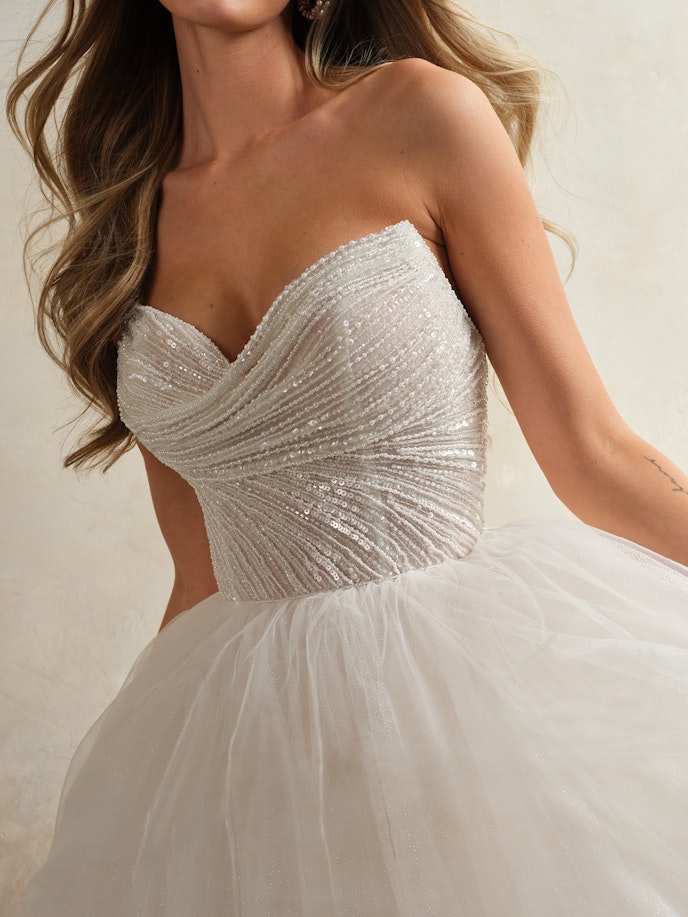 Choosing the Perfect Wedding Dress for Your Body Type