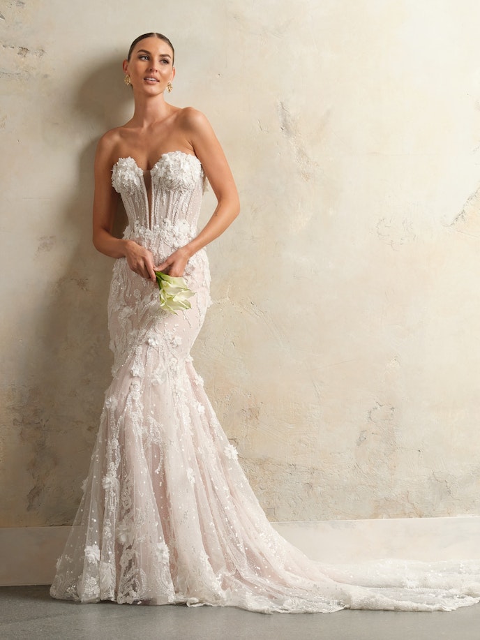 Choosing the Perfect Wedding Dress for Your Body Type