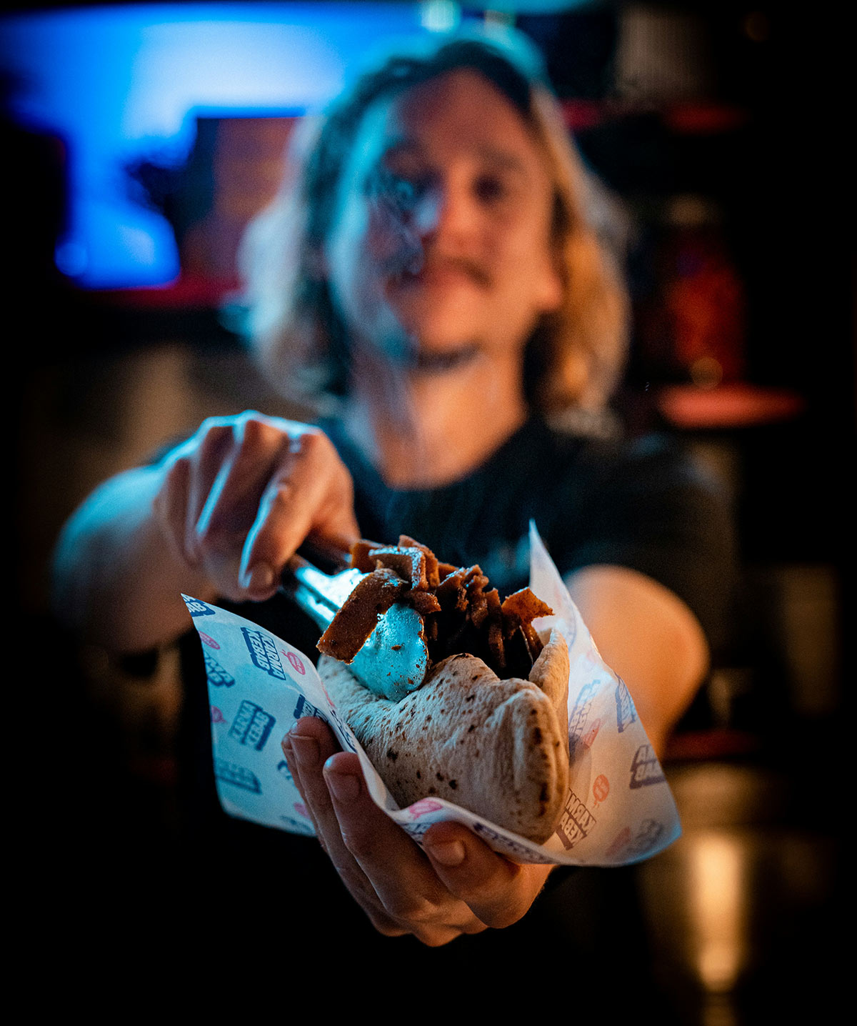 food truck catering for an outdoor wedding