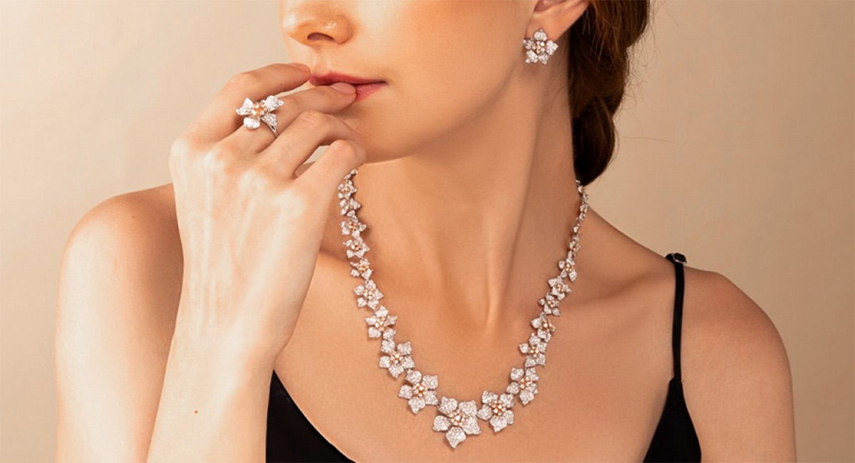 United Moissanite DIAMOND JEWLERY